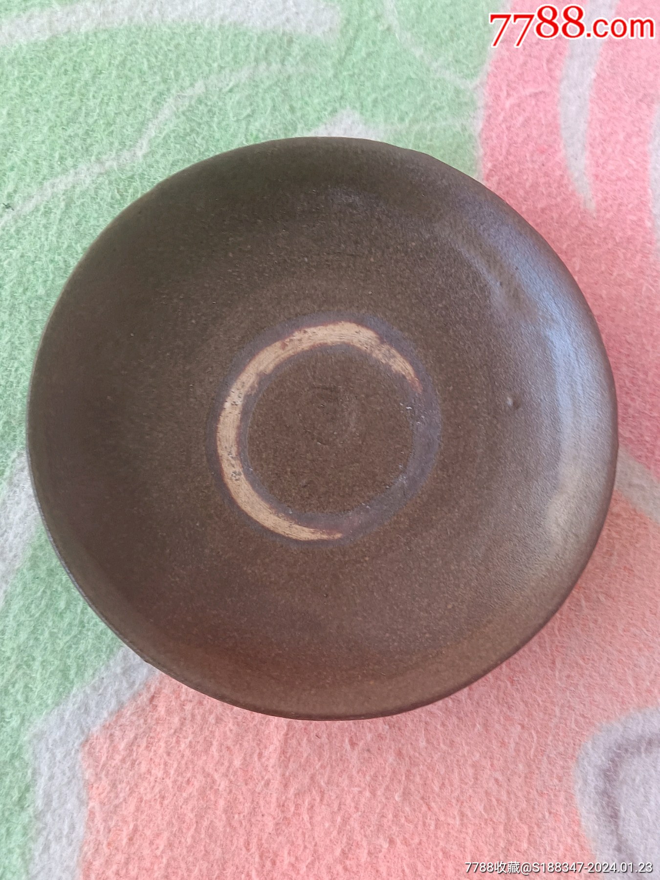 宋代酱釉碗
