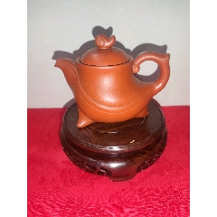 7788收藏__收藏热线>首页>拍卖>紫砂壶>蒋蓉款紫砂壶_价格100元99