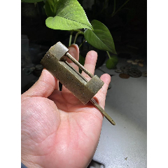  strong>精品清代完整铜锁一把 /strong>_铜锁/铜钥匙_广锁/横开铜锁