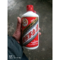 茅台酒空瓶