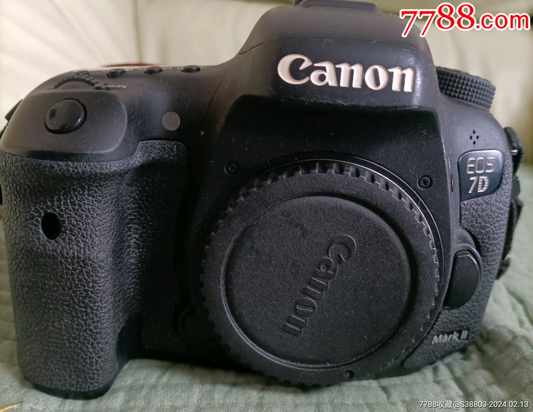 日本佳能7d2相机机身