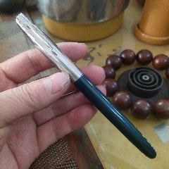 派克全新老钢笔一支