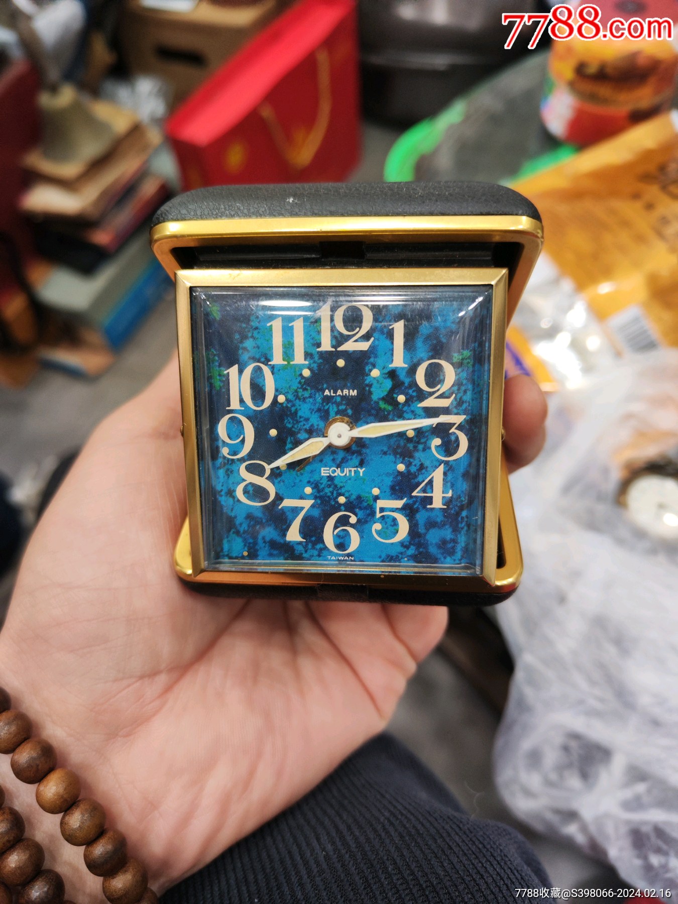 古旧钟表收藏价格表图片