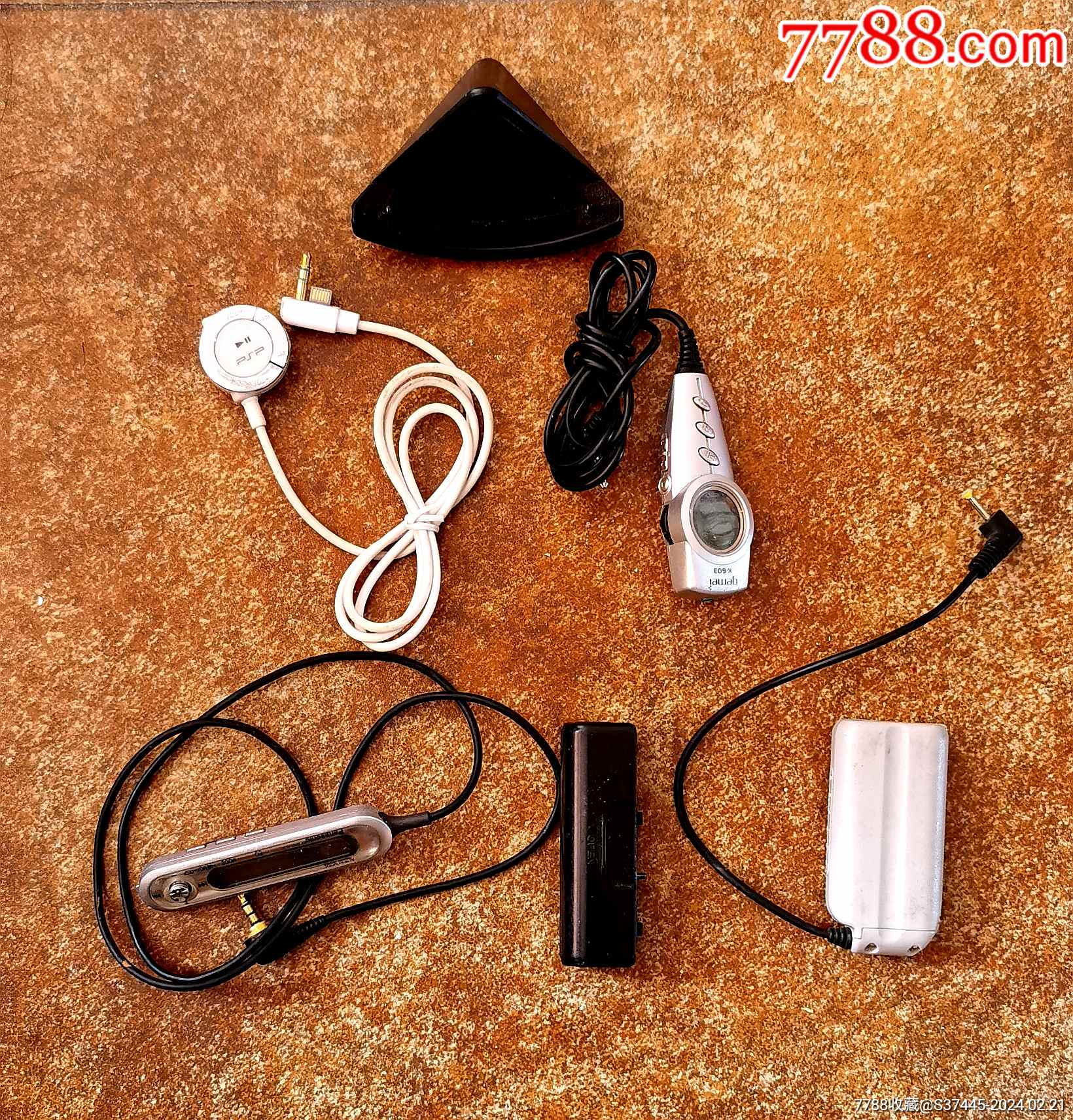 索尼,松下等(2个电池盒,3个线控,1座充)_价格131元>1640_1711