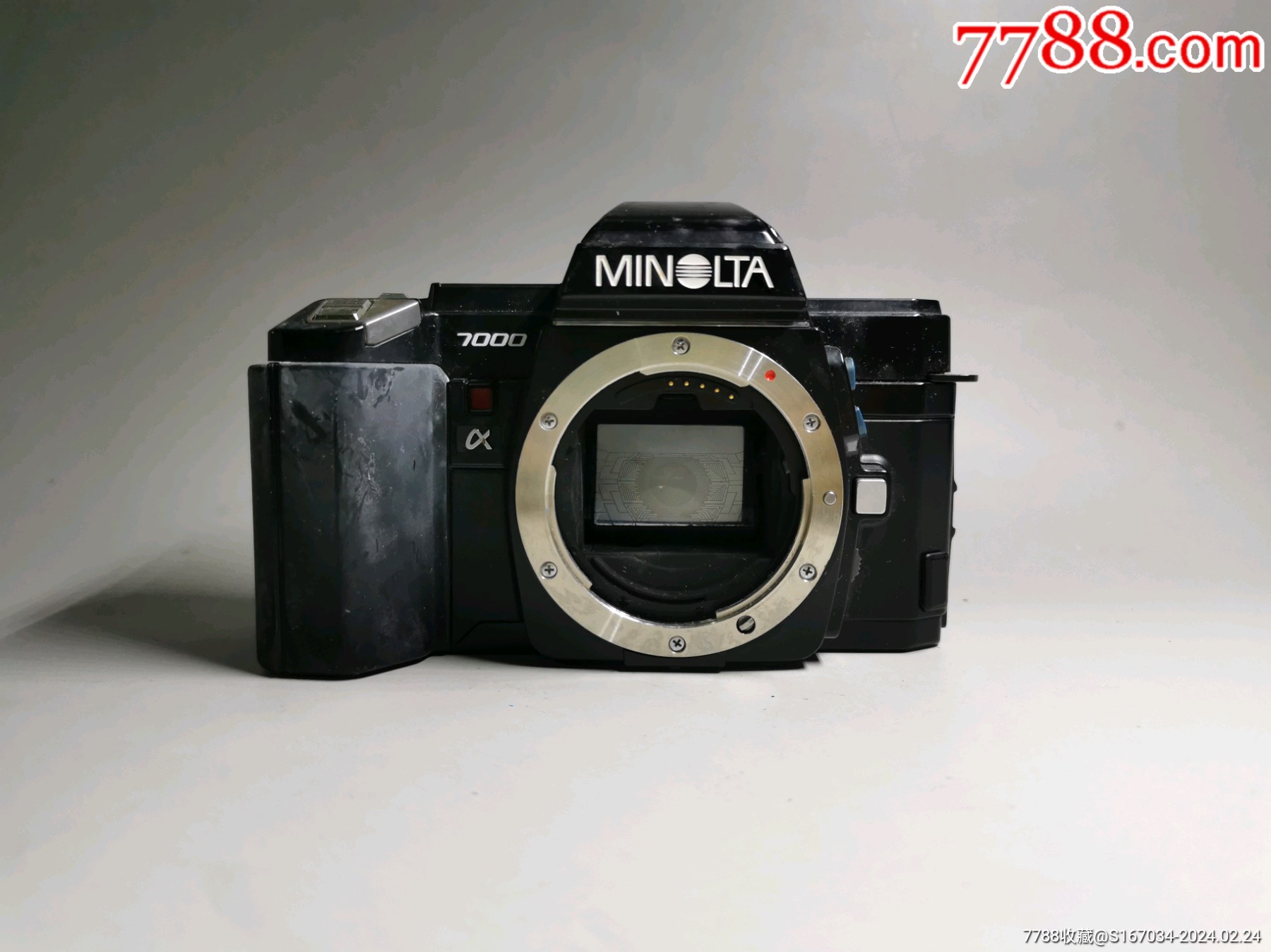美能达minoltaa7000胶片相机单机身品相如图电池盖子锈蚀严重当配