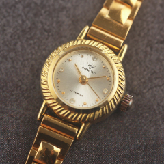 老库存未使用品上海钻石牌手表间金灰色盘面复古女款-价格:30元-au
