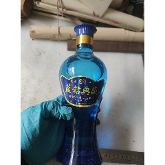 怀旧收藏豹骨酒酒类易碎不接受邮费合并此酒仅供收藏