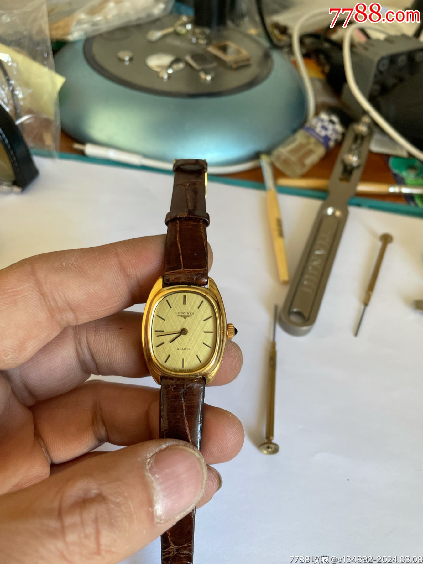 近新品瑞士产浪琴女石英表