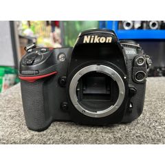 尼康d7000相机28