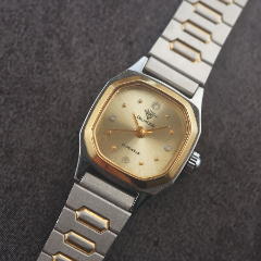 老库存未使用品上海钻石牌手表九十年代英式复古女款