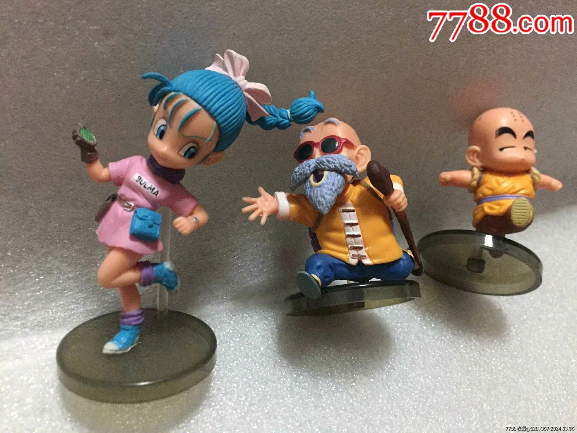 纪念伟大的漫画家鸟山明日本动漫手办七龙珠人物三个一起出