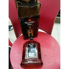 尊尼获加黑牌威士忌原盒