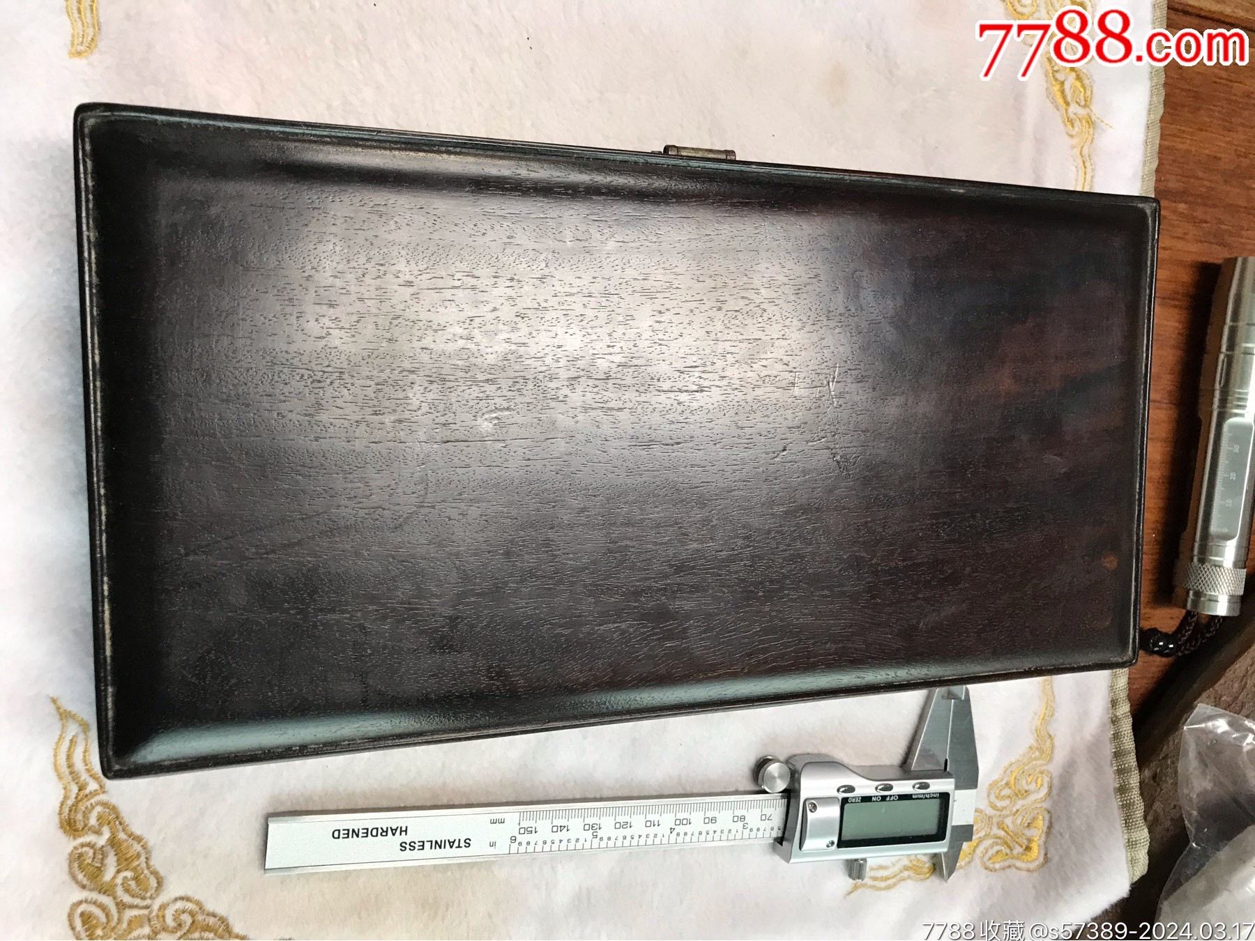 com)>首页>拍卖>木盒/木匣>老红木盒_价格1200元【王家大院】滚动鼠标