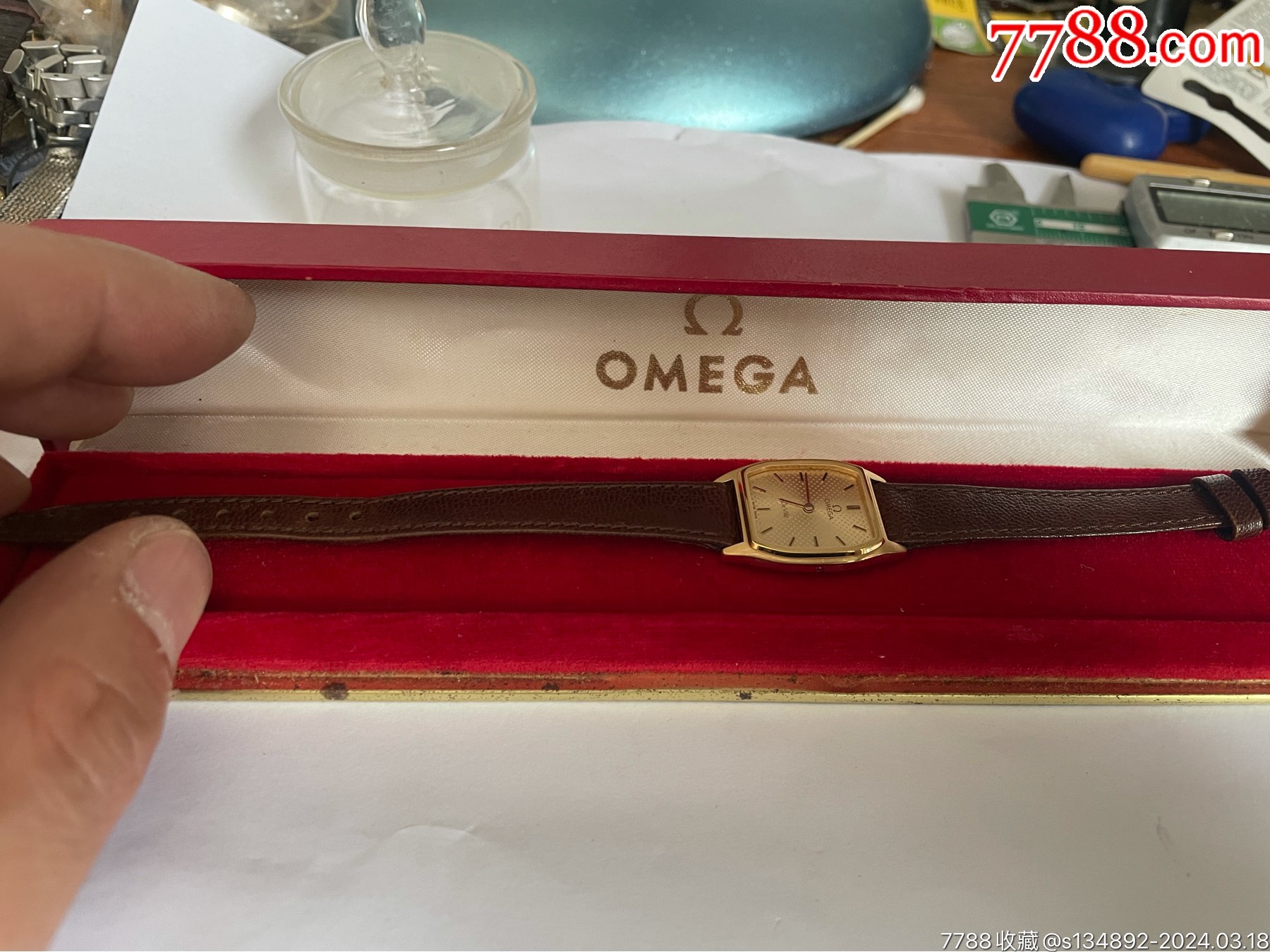 库存瑞士产欧米茄女石英表