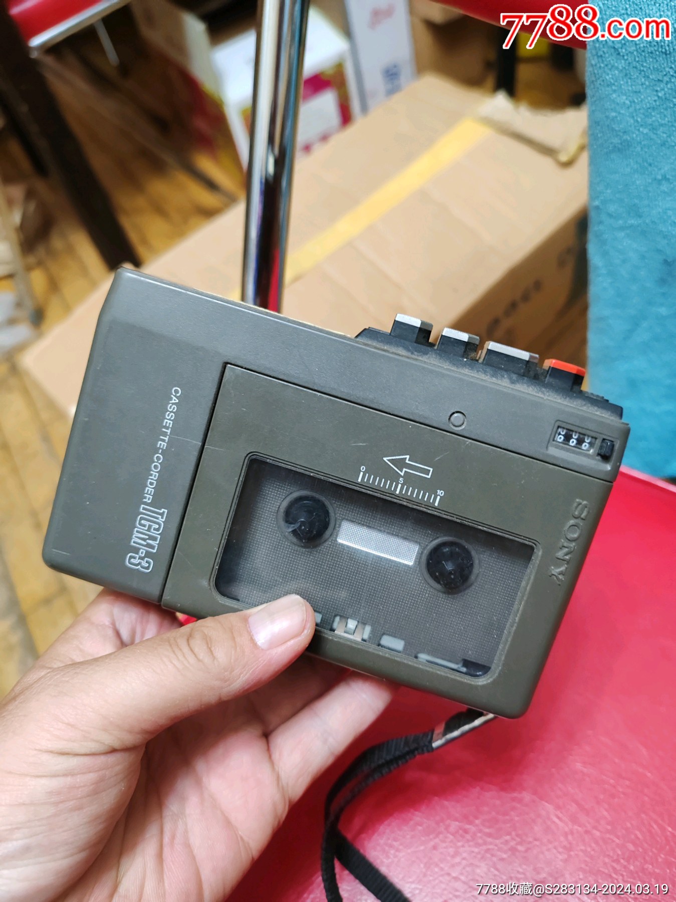 索尼磁带机电源通电电池不通电磁带不转具体看图