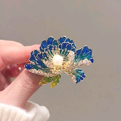 牡丹花胸针