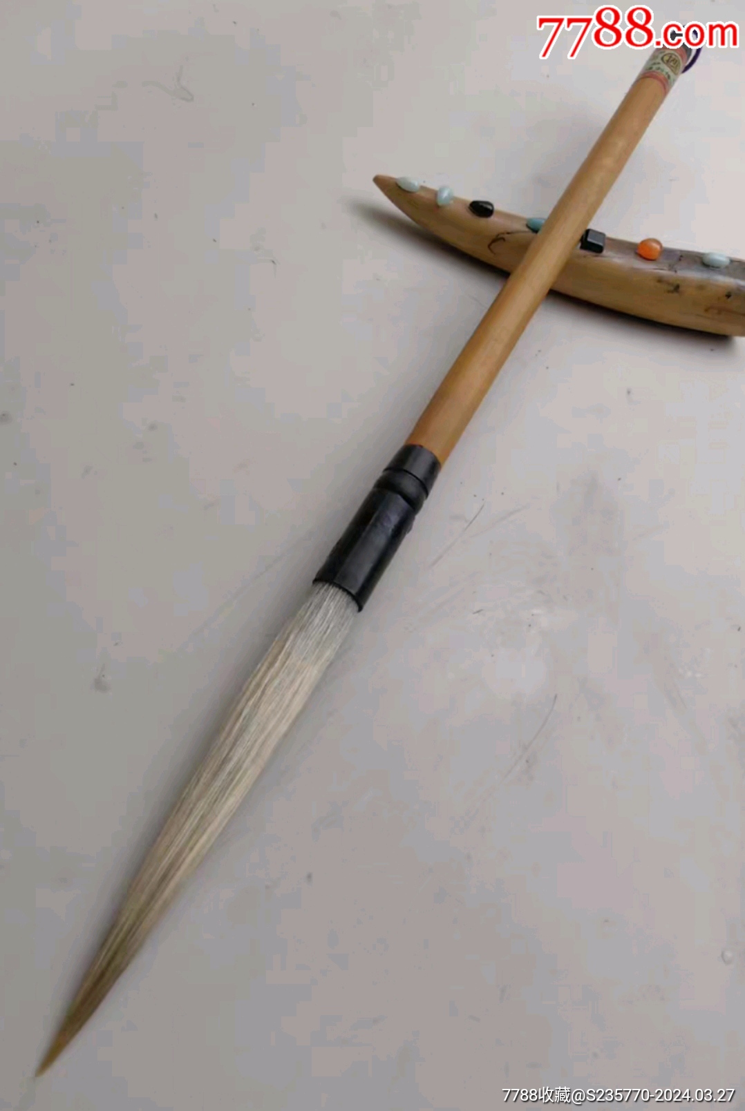 7788收藏__收藏热线>首页>拍卖>毛笔>汝阳刘老笔,80年细光峰纯羊毫,高