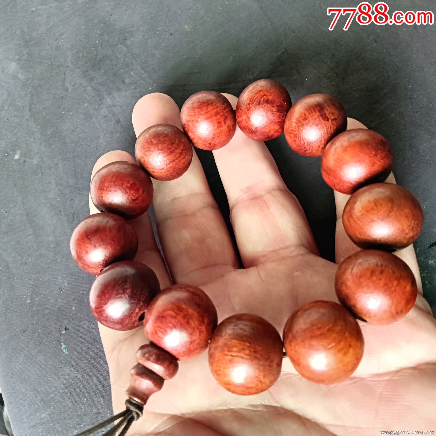 民国时期海南黄花梨鬼眼珠手链一件-小叶紫檀手串-7788商城__七七八八