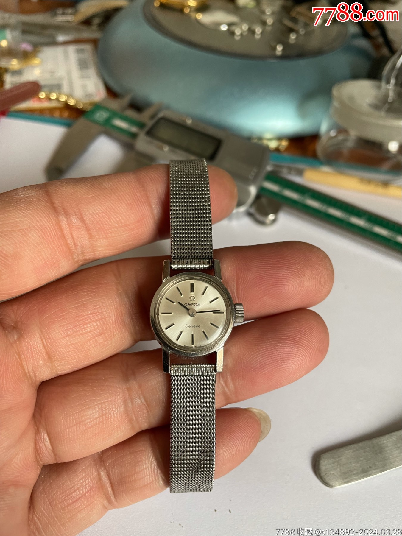 好品瑞士产欧米茄女机械表