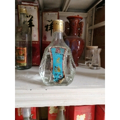 7788收藏__收藏热线>首页>拍卖>老酒收藏>红旗渠酒_价格99元【老酒司
