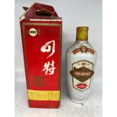 热线>首页>拍卖>老酒收藏>80年代安酒_价格798元【石榴老酒】240_240