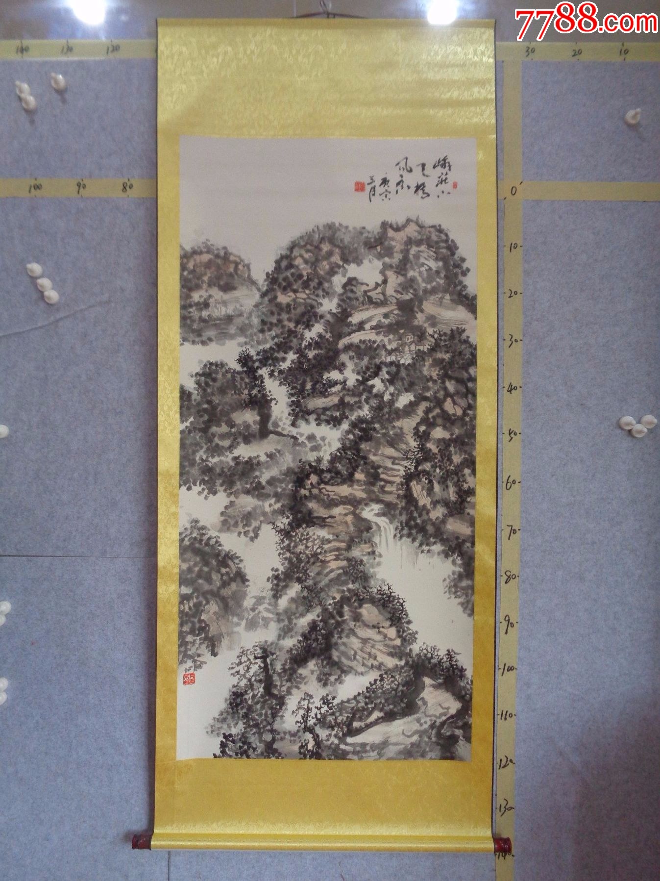 本地藏家早年旧藏字画流出,精品水墨山水画作一幅(卷轴装裱)_山水国画原作_逸墨书斋【7788收藏__收藏热线】