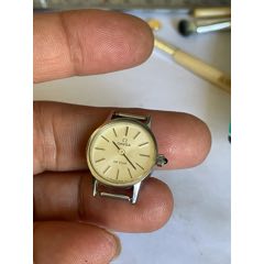 >手表/腕表>近新品瑞士产浪琴男石英表_价格145元【非凡表业】240_240