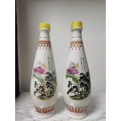 汾酒杏花村酒瓶两个,具体请看图