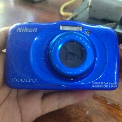 尼康S33数码相机