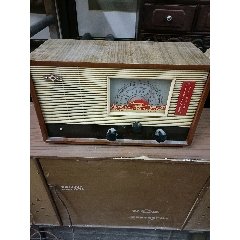 红灯收音机(au37771843)