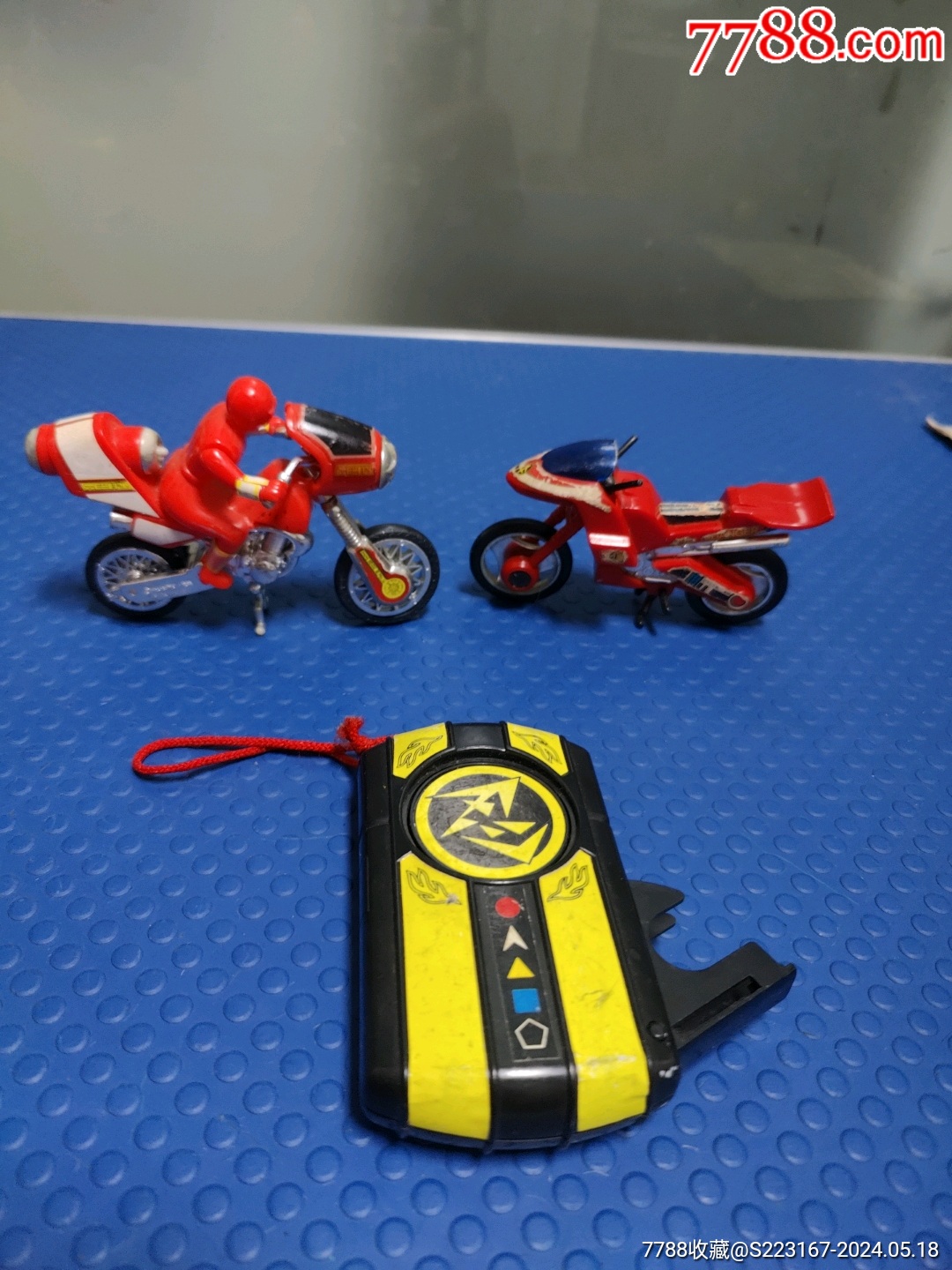日本bandai万代1985年战队摩托车和韩国产摩托车变身
