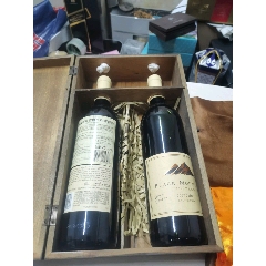 黑金山葡萄園西拉紅葡萄酒_