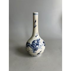 清中期青花双龙戏珠胆瓶(zc37834025)