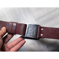 可能是红jun时期的武装腰带m620猪皮的铸铝五角星突出的品相如图