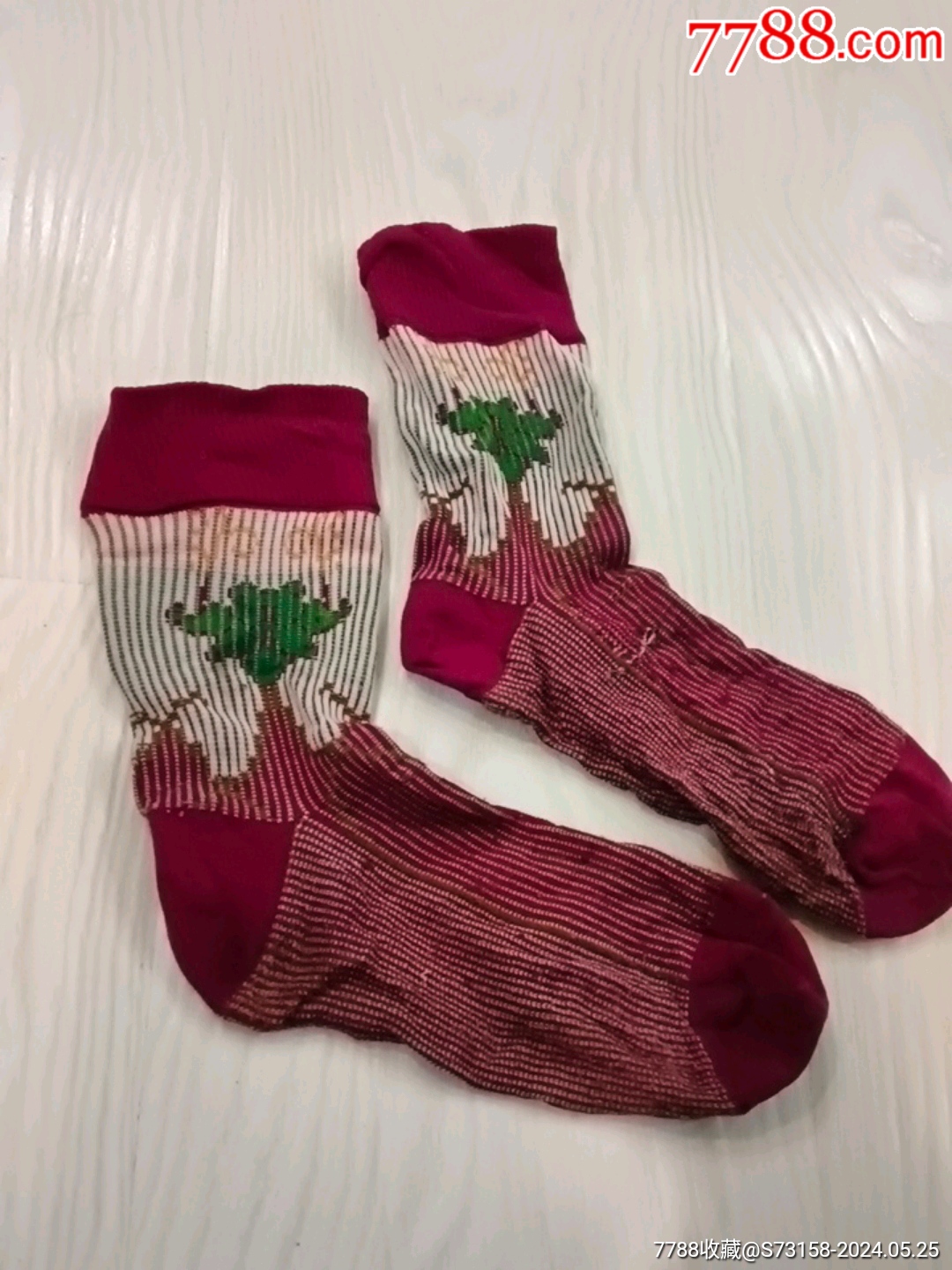 大红老尼龙丝袜子_袜子_大船钱币收藏【7788收藏__收藏热线】