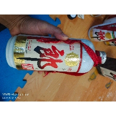 郎酒瓶(au37873920)