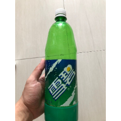 雪碧飲料瓶，大瓶保存完好(au37975273)_玩具懷舊