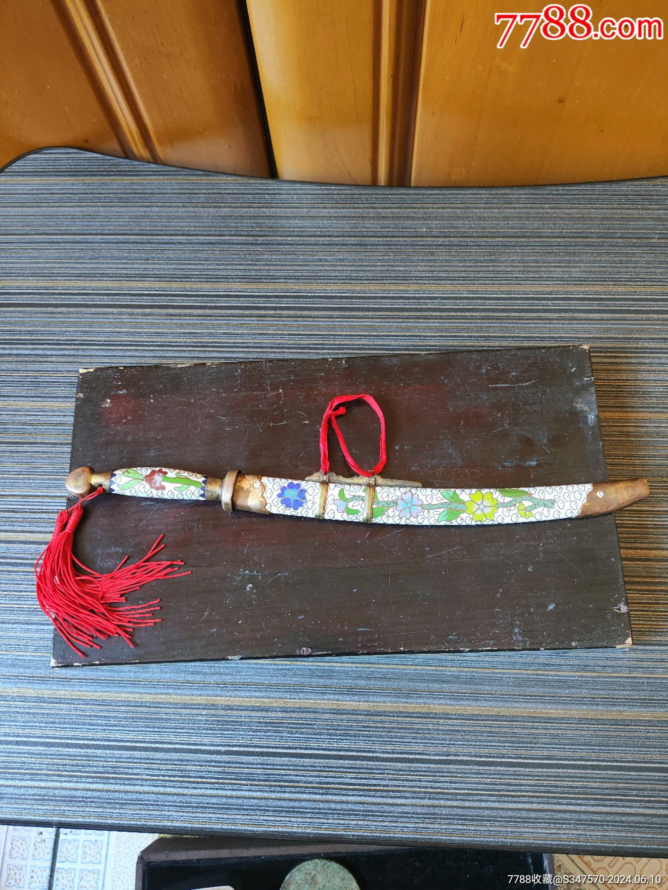 旧藏铜胎掐丝珐琅文房大号裁纸刀