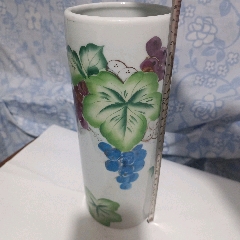 当前位置:>7788邮票收藏>加价>彩绘瓷/彩瓷>80年代广彩花蓝牌手绘青龙