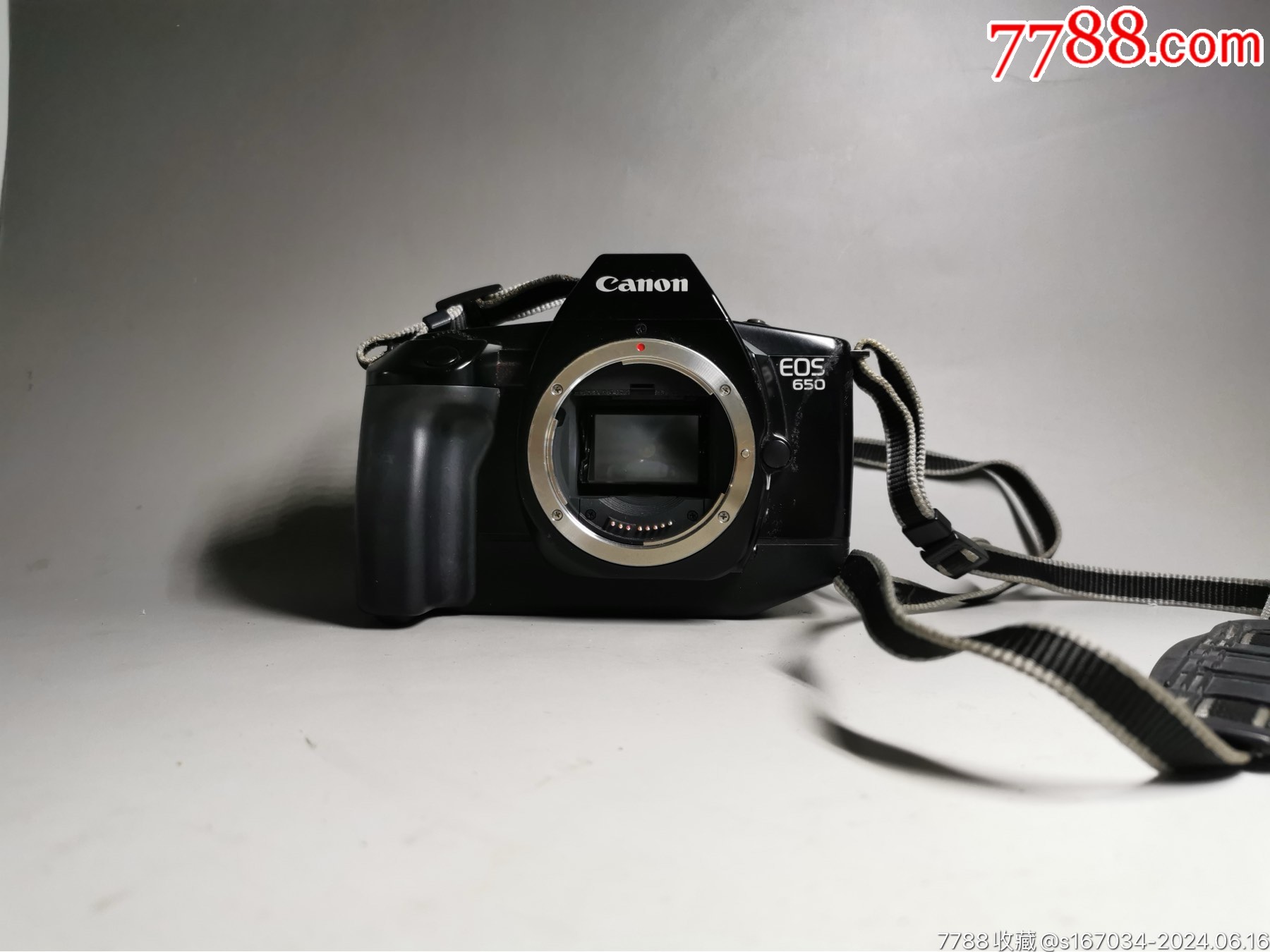 佳能canoneos650胶片相机单机身品相很好如图所示试机正常13r