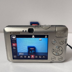 99canon佳能ixus9品￥74999nikon尼康coolpix数码照相机ccd8品