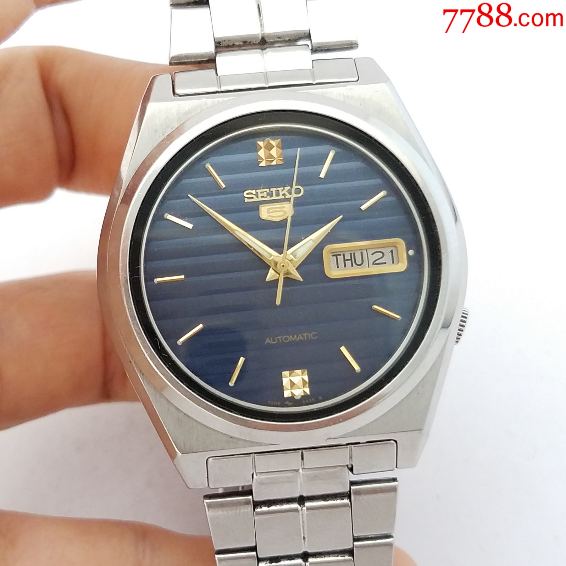 日本精工5号系列自动机械男表7009机芯漂亮条纹蓝盘能走时日历好使