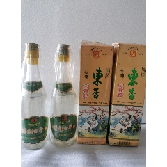 东杏特制大曲酒九十年代老酒,50度,日期看不到了,酒线如图!