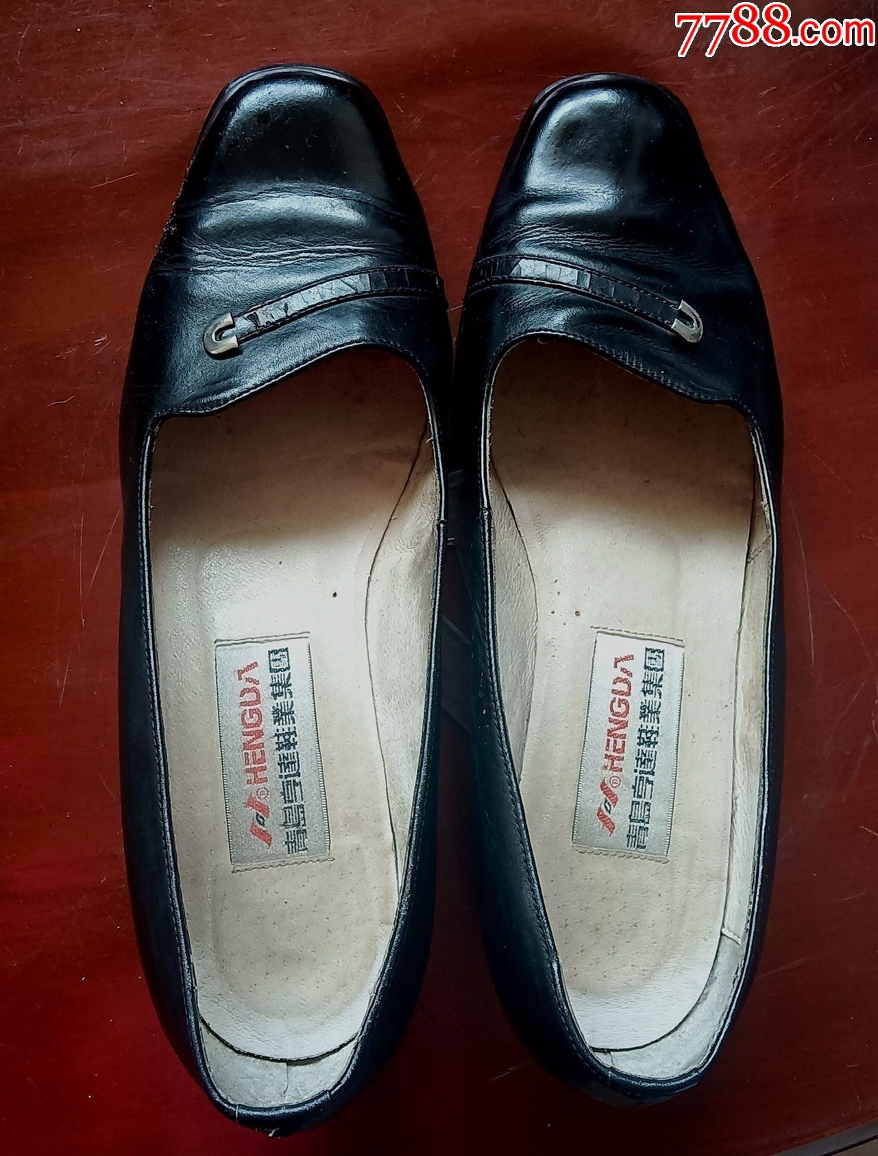 八十年代皮鞋