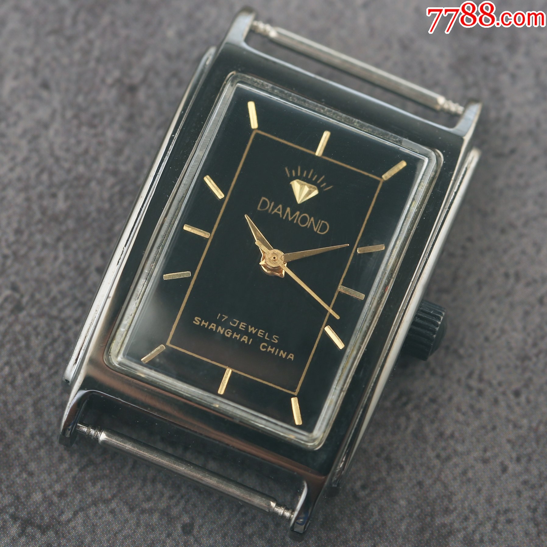 库存未使用品国货骄傲上海钻石牌手表优雅之作拱桥黑凤凰一个