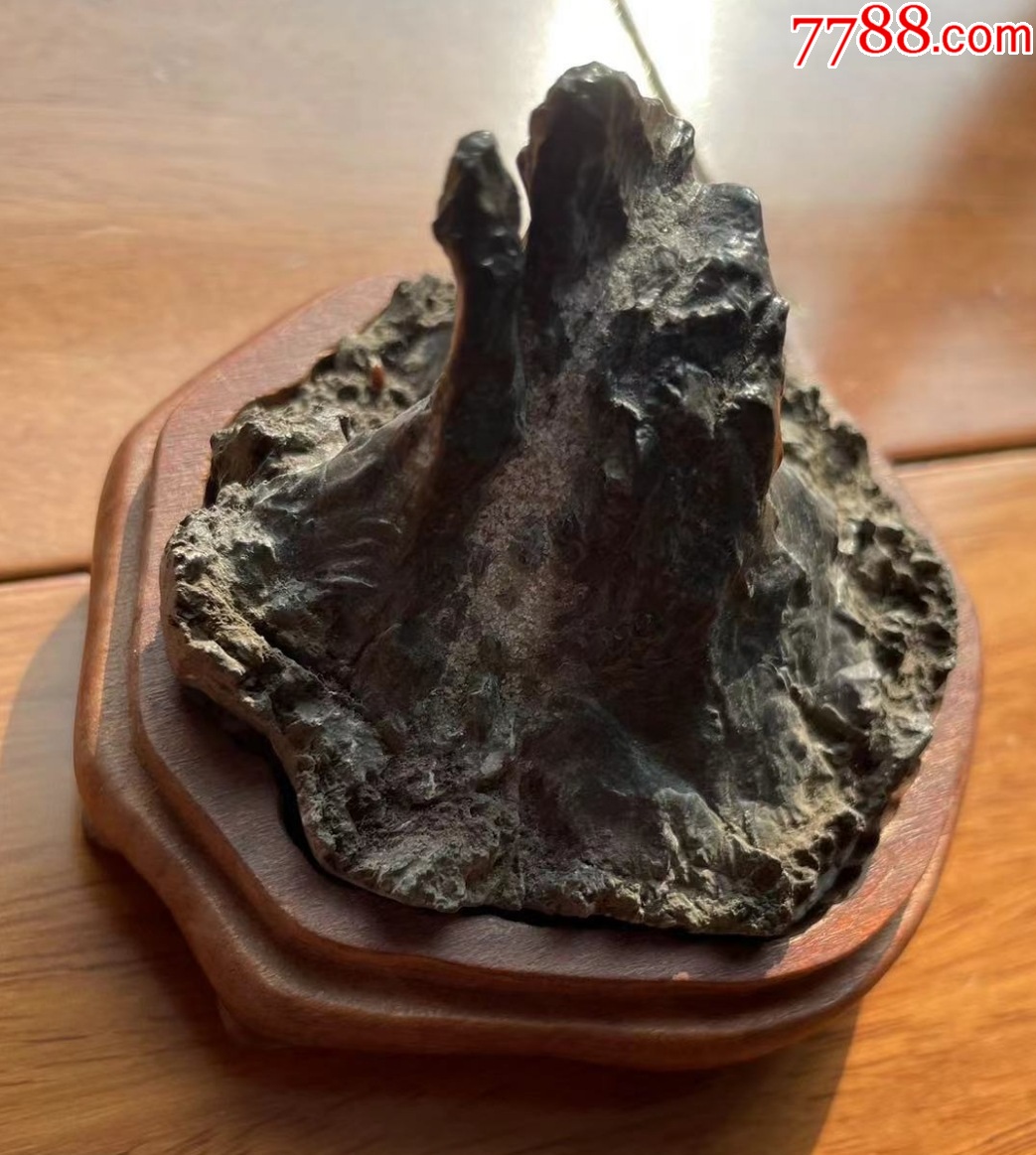耶-Y山峰造型的天然奇石——帶底座，有意思！_價格198元【優(yōu)品好店】_第5張_