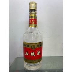 五糧液酒瓶