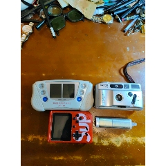 相機(jī)等電子產(chǎn)品4個(gè)一起拍-￥20 元_傻瓜機(jī)/膠片相機(jī)_7788網(wǎng)