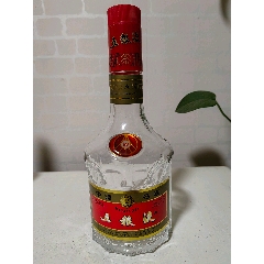 （01年）出口五糧液酒瓶擺件