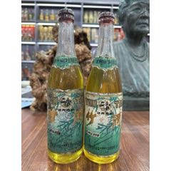 80年代高度竹酒，500毫升×2，酒滿花好！